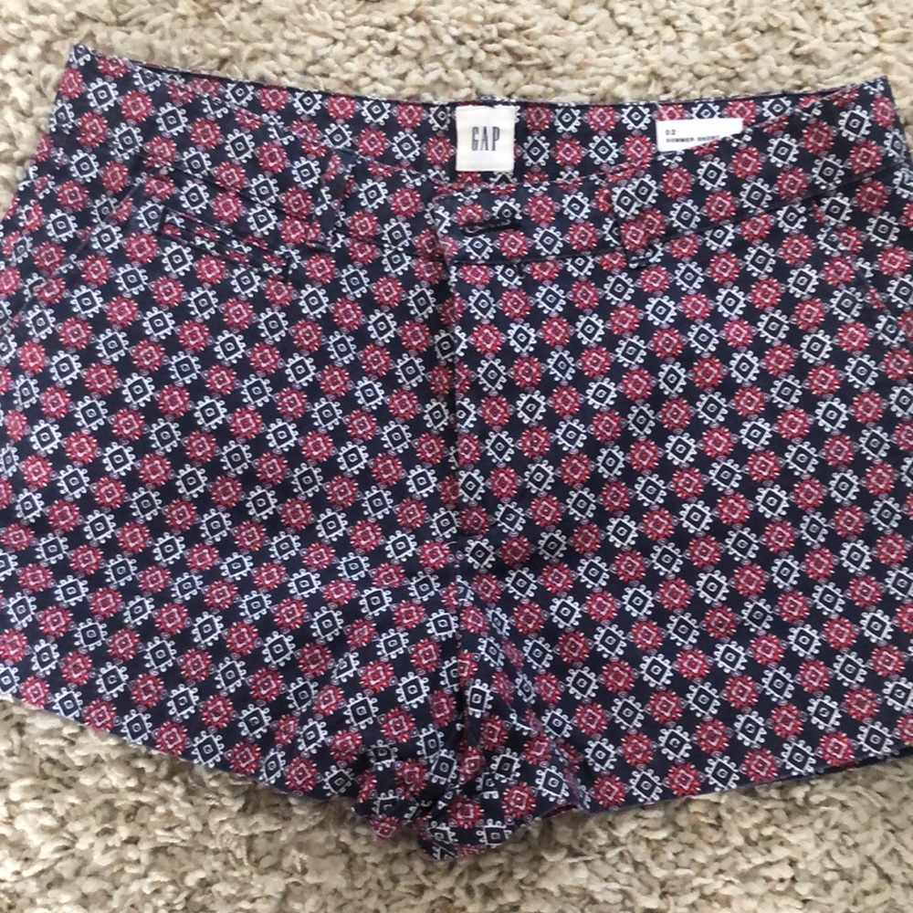Gap shorts